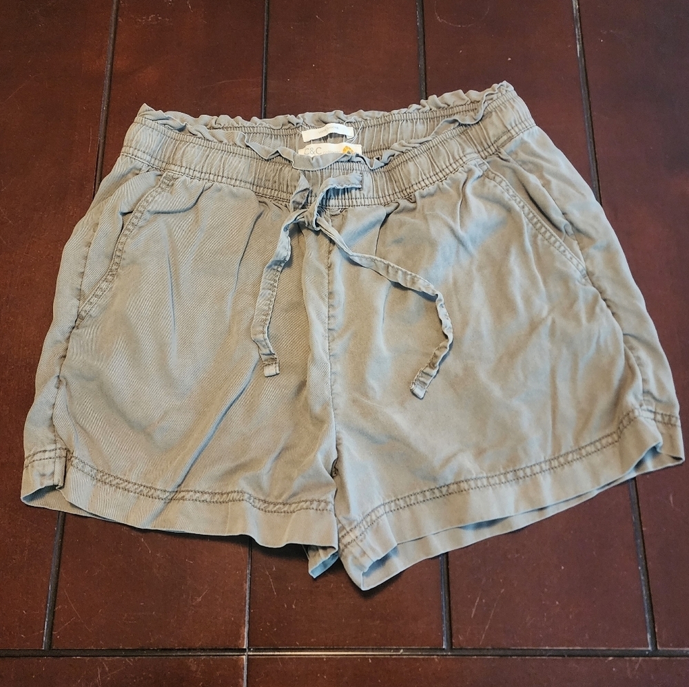 C & C California Shorts SZ med - Picture 1 of 3